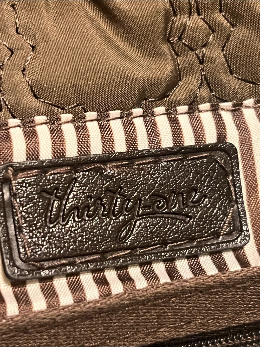 thirty-one Quilted Crossbody Bag in Brown Taupe - Picture 8 of 10